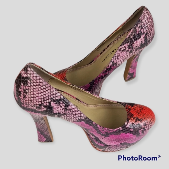 Chinese Laundry "Move Over" snakeskin print platforms size 8 - Picture 12 of 15